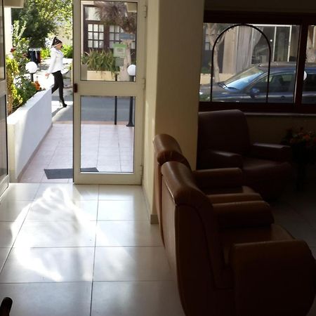 Pasianna Hotel Apartments Ларнака Экстерьер фото