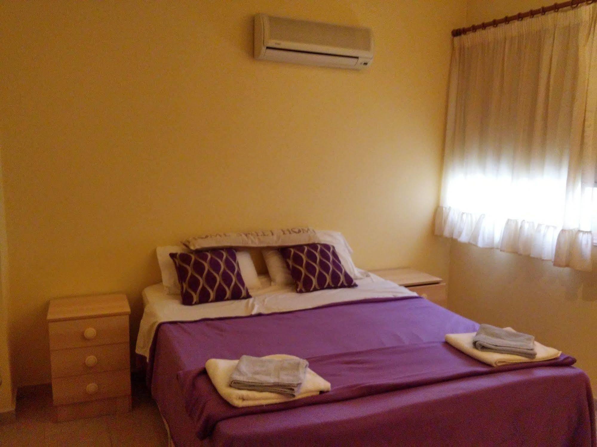 Pasianna Hotel Apartments Ларнака Экстерьер фото